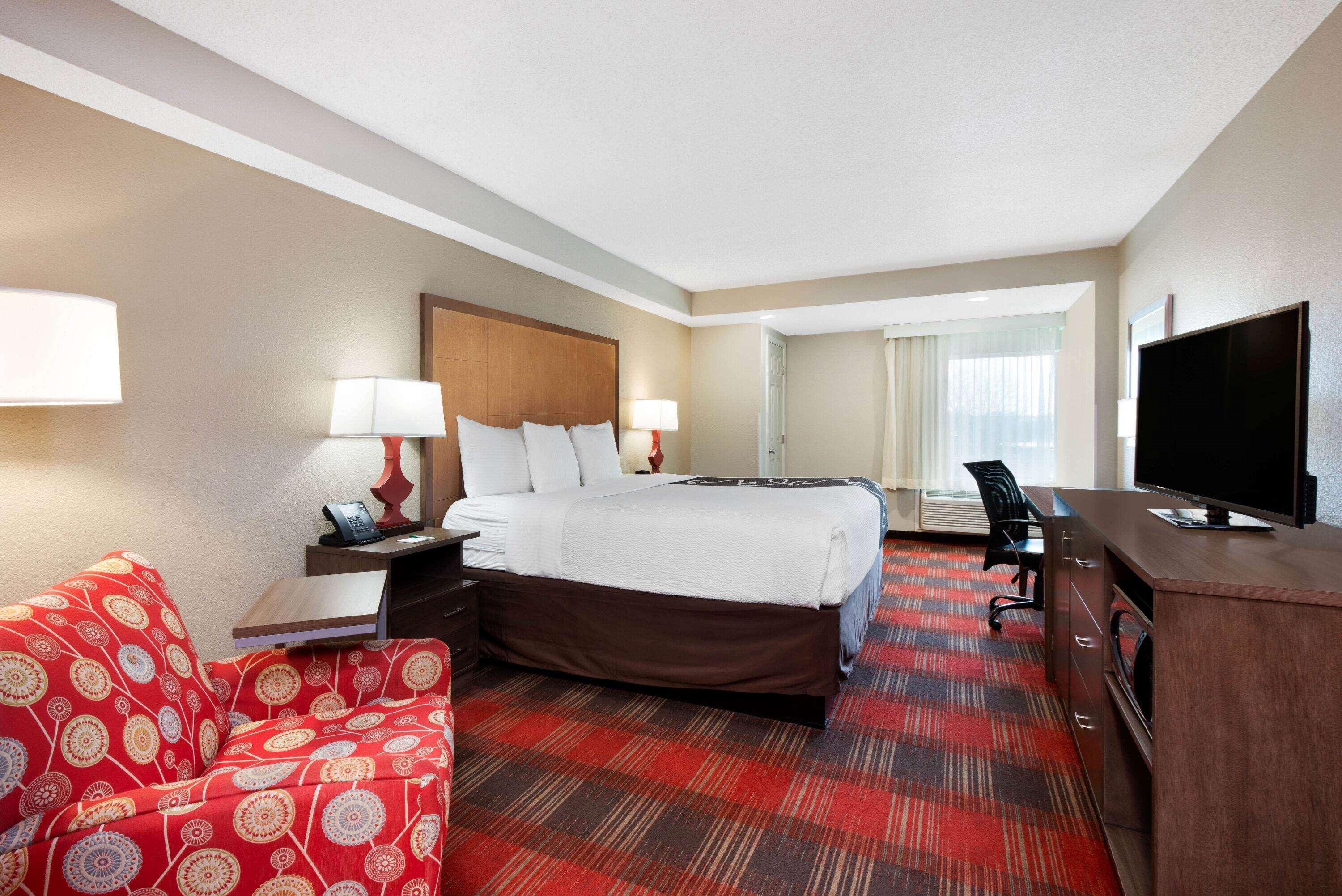 La Quinta Inn & Suites By Wyndham Dc Metro Capital Beltway Capitol Heights Bagian luar foto