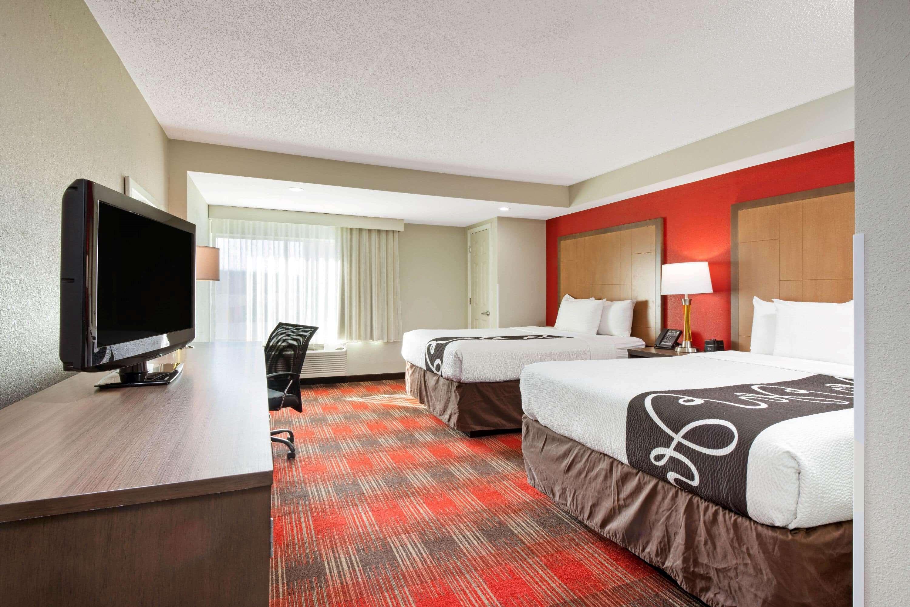 La Quinta Inn & Suites By Wyndham Dc Metro Capital Beltway Capitol Heights Bagian luar foto